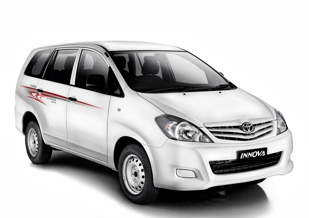 toyota-innova-se-front